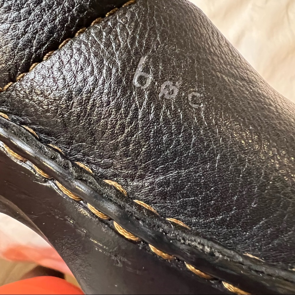 COPY - Hold - BOC Toby II Clog size 8 Black Leather - Picture 13 of 14
